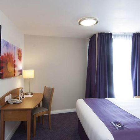 Premier Inn Cannock South Exteriér fotografie