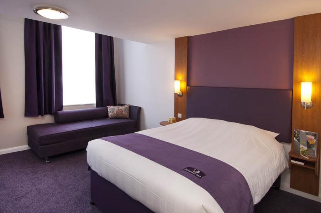 Premier Inn Cannock South Exteriér fotografie