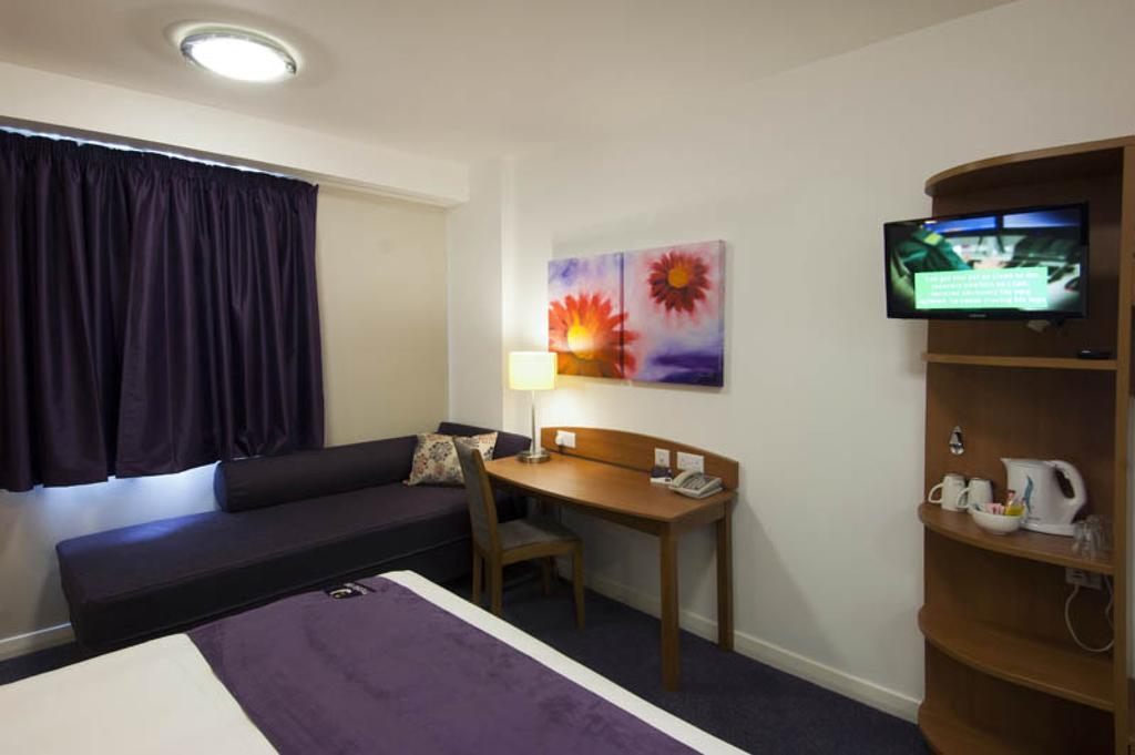 Premier Inn Cannock South Exteriér fotografie