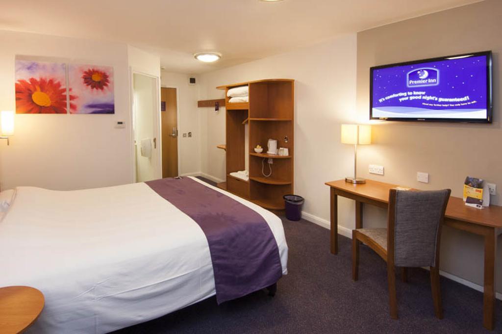 Premier Inn Cannock South Exteriér fotografie