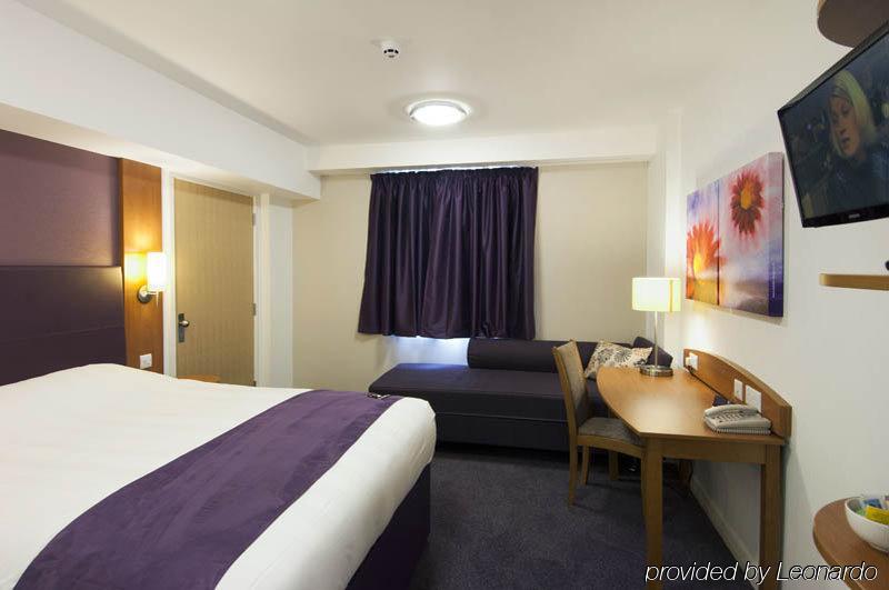 Premier Inn Cannock South Exteriér fotografie